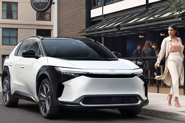 Вражаючий дизайн Toyota BZ4X