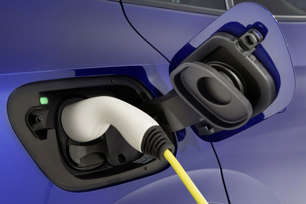 Зарядка та порти